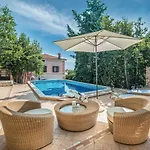 Vila Maria By Interhome